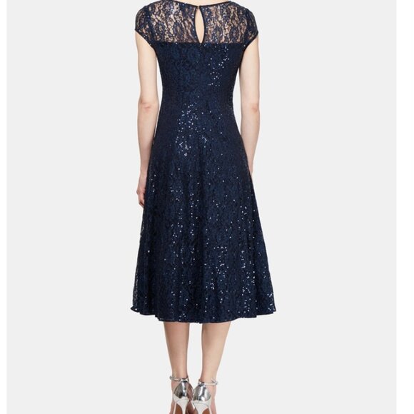 Navy blue size 12, new with tags Mother of the Bride/Groom dress-Lace & Sparkles - Picture 2 of 6